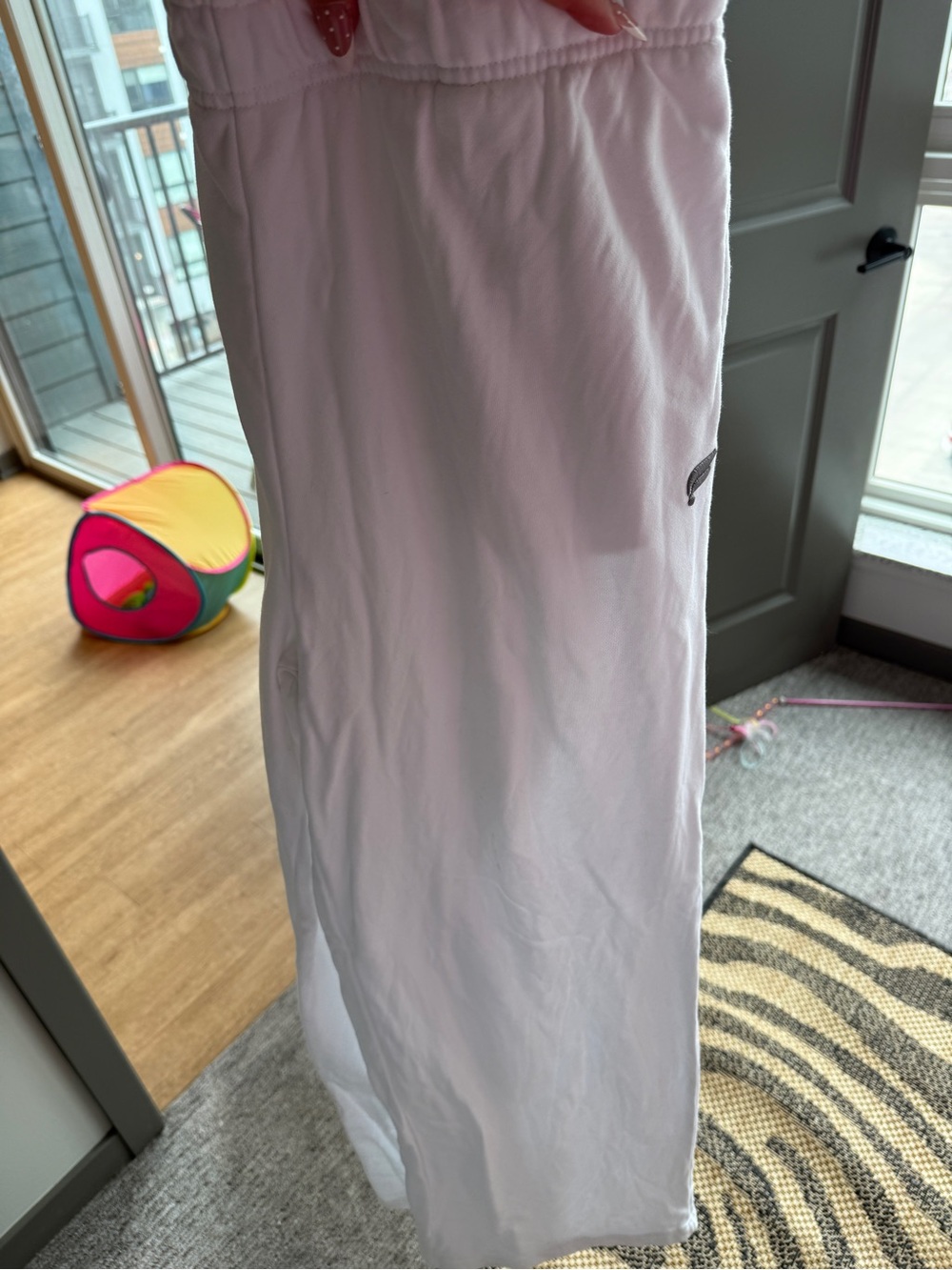 White Fabletics Sweatpants Size XL